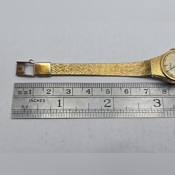 Womens Vintage Pulsar Gold Tone Quartz Watch V432-0020 New Battery - Picture 8 of 11